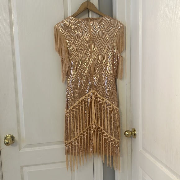 BABEYOND Women's Flapper 1920s VNeck Beaded Fringed. - Picture 6 of 13
